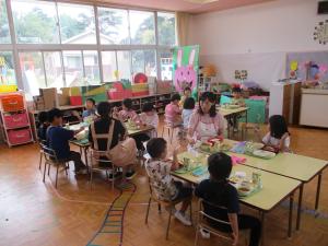 １０月１６日　みんなで食べる学校給食１